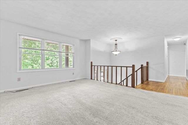 3131 Green Ridge RD, Roanoke, VA 24019