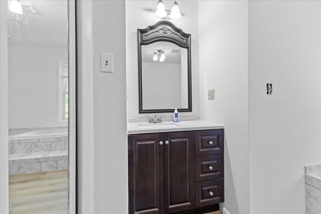 3131 Green Ridge RD, Roanoke, VA 24019