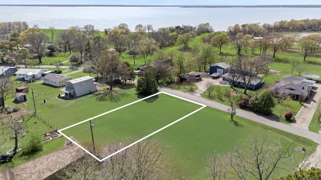 001 Briggs Boulevard, East Tawakoni, TX 75472