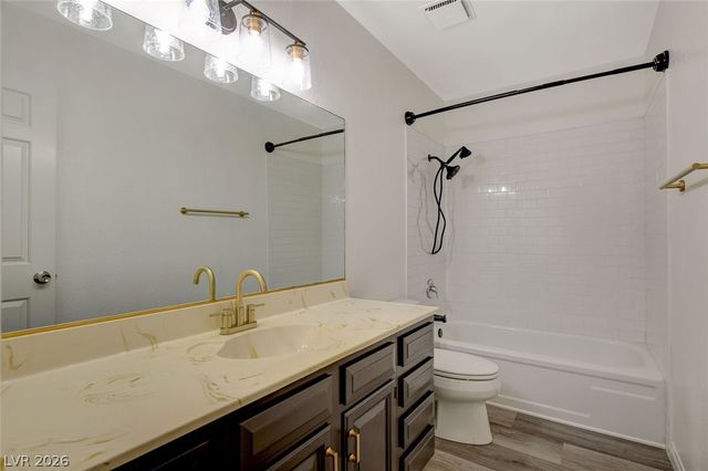 3996 Landsdown Place, Las Vegas, NV 89121