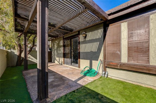 3996 Landsdown Place, Las Vegas, NV 89121