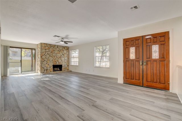 3996 Landsdown Place, Las Vegas, NV 89121