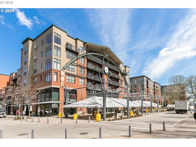 1371 Ne ORENCO STATION Pkwy 13, Hillsboro, OR 97124