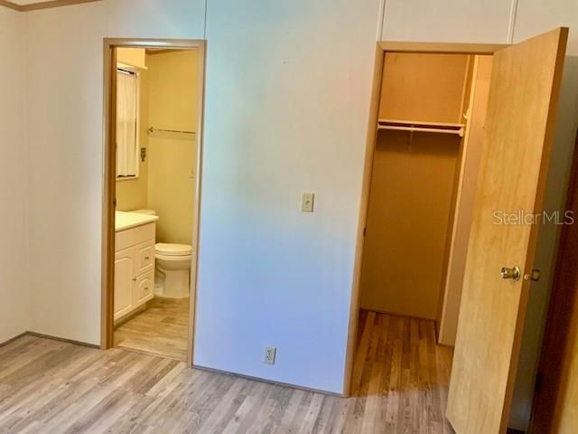 13957 COUNTY ROAD 109D, Lady Lake, FL 32159