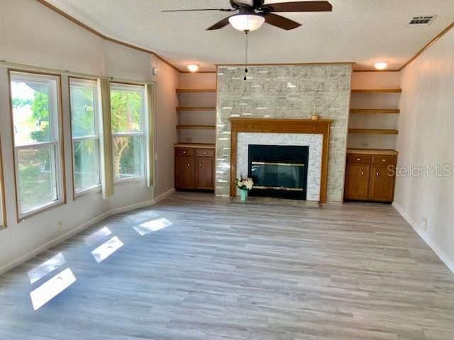 13957 COUNTY ROAD 109D, Lady Lake, FL 32159