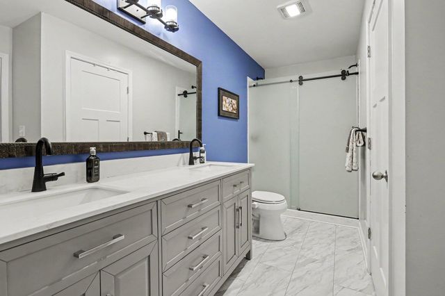 2150 W Chicago Road, Bertrand Twp, MI 49120