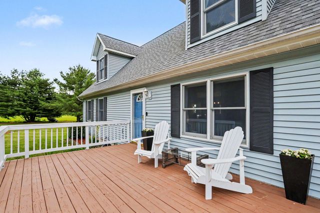 2150 W Chicago Road, Bertrand Twp, MI 49120
