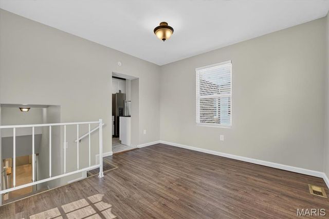 5353 Odell Street, St Louis, MO 63139