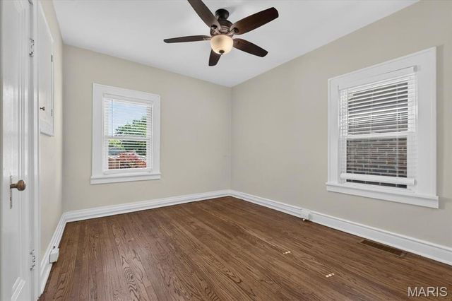 5353 Odell Street, St Louis, MO 63139