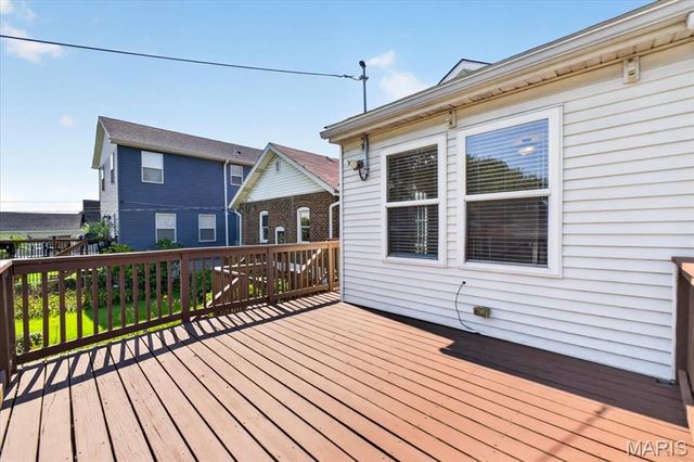 5353 Odell Street, St Louis, MO 63139