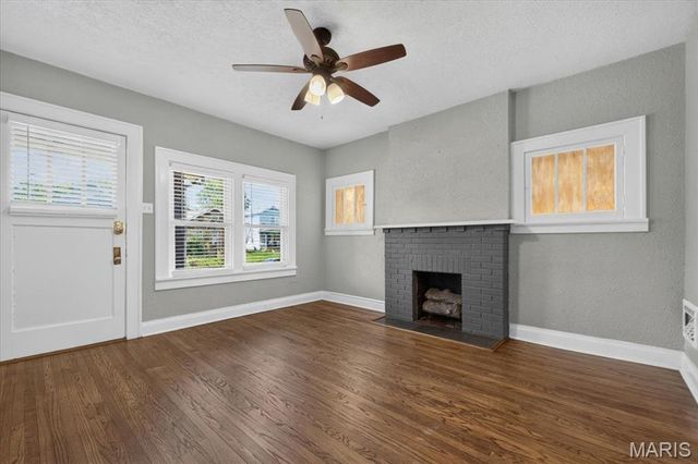 5353 Odell Street, St Louis, MO 63139