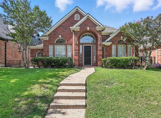 6832 Myrtle Beach Drive, Plano, TX 75093
