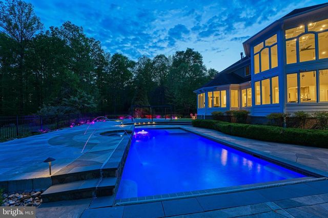 20588 MYERS PL, Leesburg, VA 20175