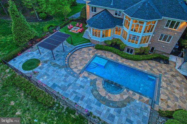 20588 MYERS PL, Leesburg, VA 20175