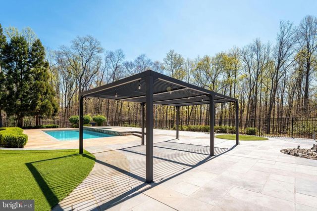 20588 MYERS PL, Leesburg, VA 20175