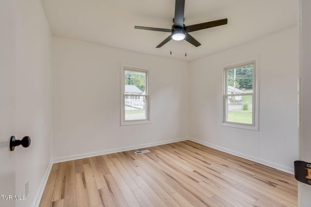 321 Rockwood Street, Kingsport, TN 37664