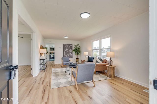 321 Rockwood Street, Kingsport, TN 37664