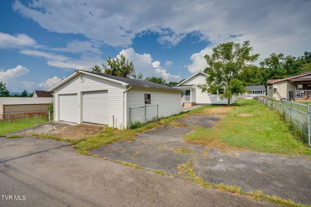 321 Rockwood Street, Kingsport, TN 37664