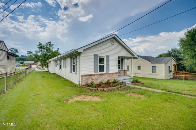 321 Rockwood Street, Kingsport, TN 37664
