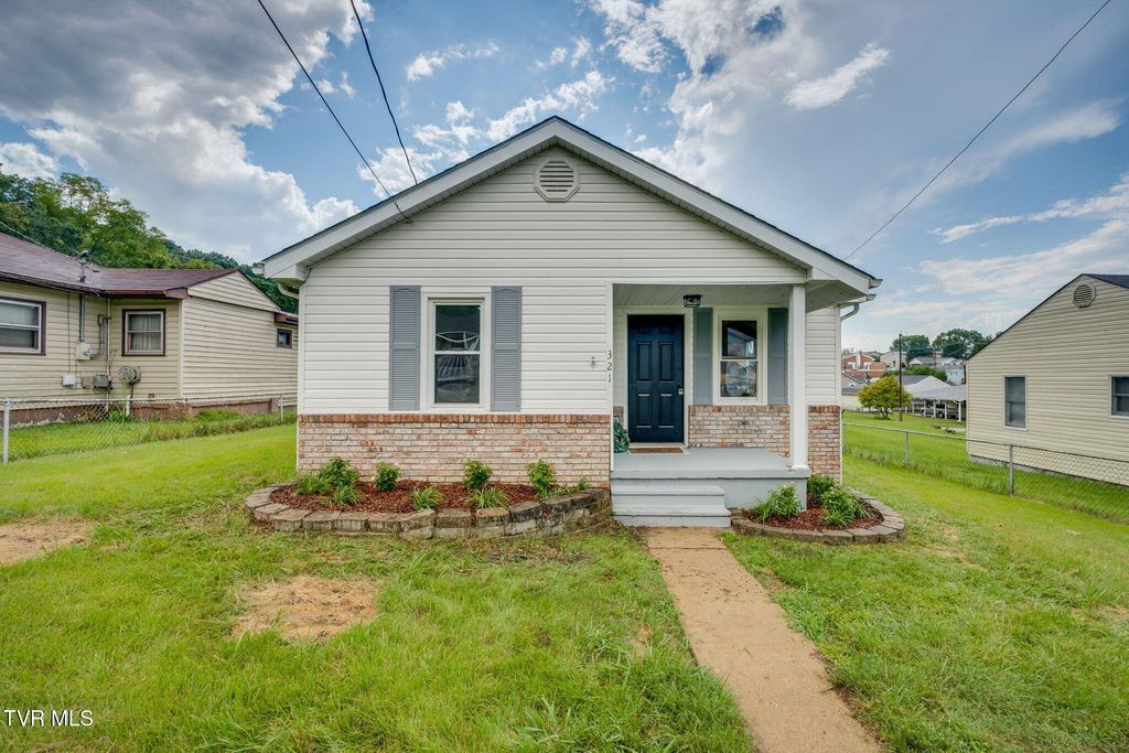 321 Rockwood Street, Kingsport, TN 37664