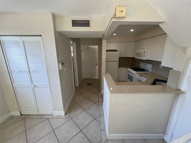 8600 SW 67th Ave 938, Pinecrest, FL 33156