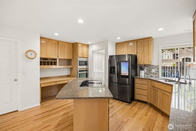 3106 235th Avenue SE, Sammamish, WA 98075
