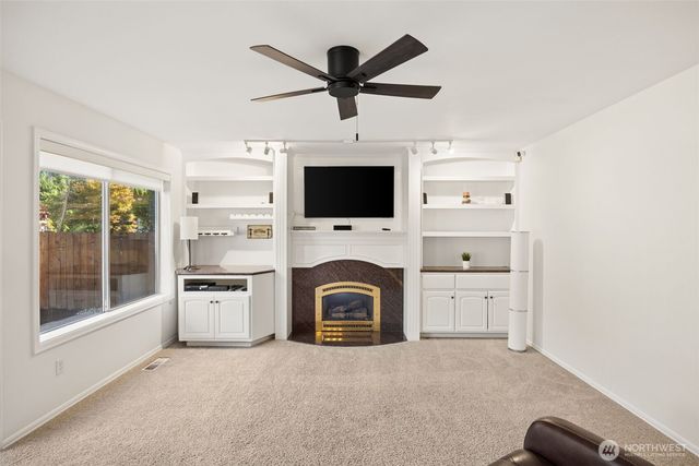 3106 235th Avenue SE, Sammamish, WA 98075