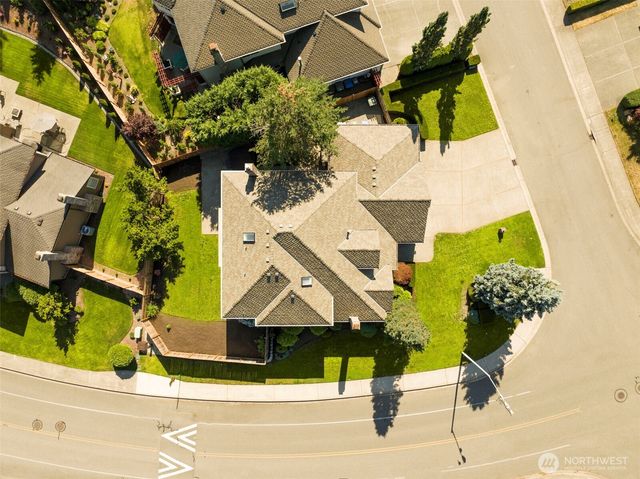 3106 235th Avenue SE, Sammamish, WA 98075