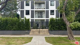 414 N Palm Drive 8, Beverly Hills, CA 90210