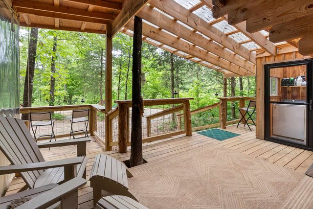 147 Virgies Loop, Calico Rock, AR 72519