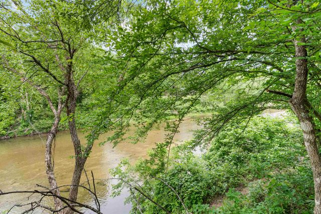 147 Virgies Loop, Calico Rock, AR 72519