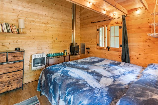 147 Virgies Loop, Calico Rock, AR 72519