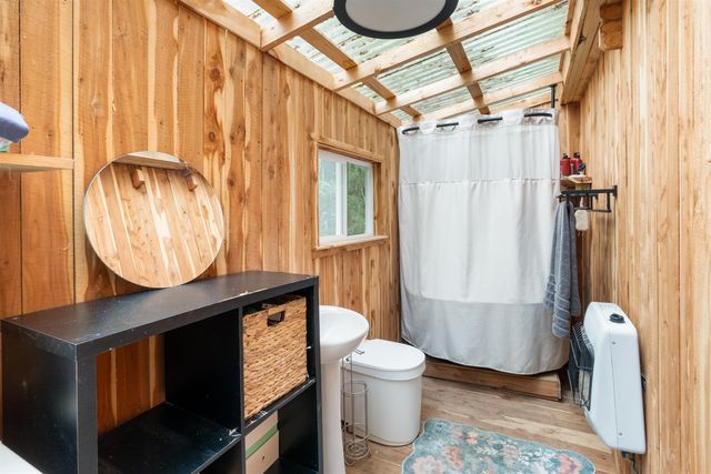 147 Virgies Loop, Calico Rock, AR 72519