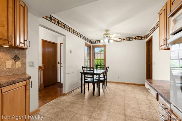 42618 Cassin Way, Clinton Township, MI 48038