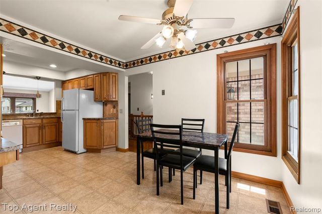42618 Cassin Way, Clinton Township, MI 48038