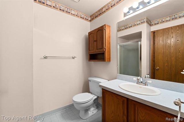 42618 Cassin Way, Clinton Township, MI 48038