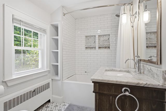 1333 Beech Street, Manchester, NH 03104