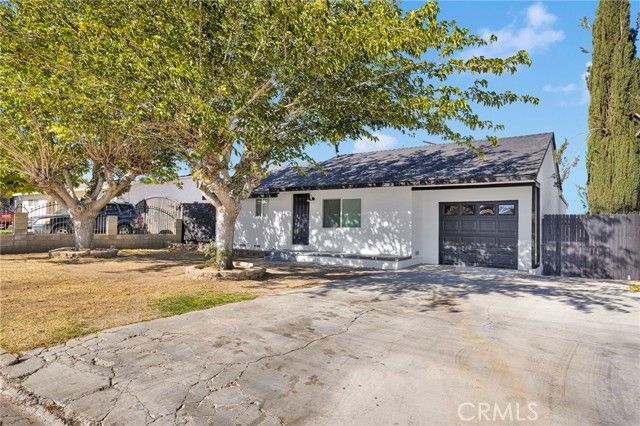 16774 Joshua, Victorville, CA 92395