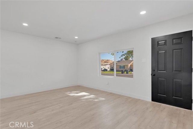 16774 Joshua, Victorville, CA 92395