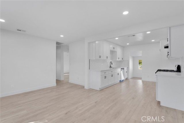 16774 Joshua, Victorville, CA 92395