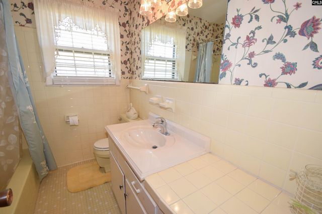 103 Pine Lane, Cayce, SC 29033