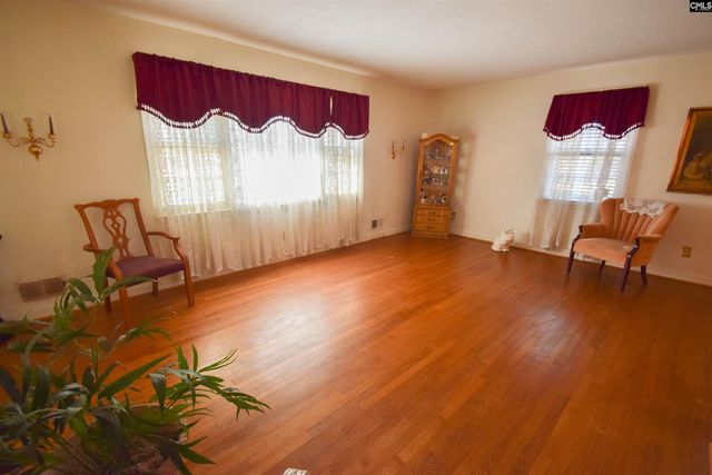 103 Pine Lane, Cayce, SC 29033