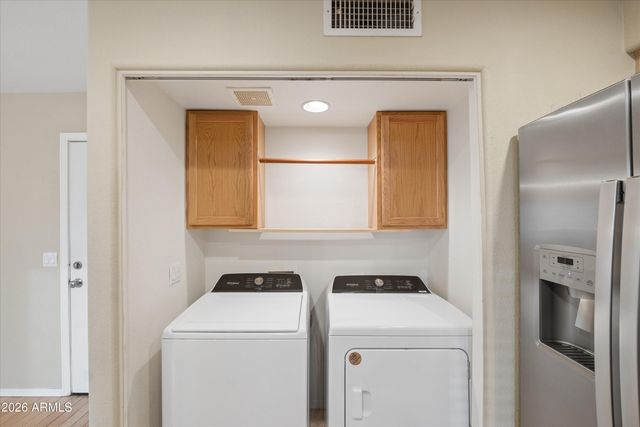 4742 W TOWNLEY Avenue, Glendale, AZ 85302