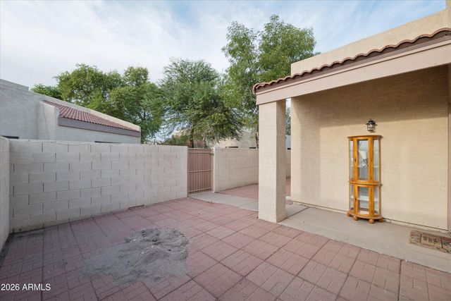 4742 W TOWNLEY Avenue, Glendale, AZ 85302