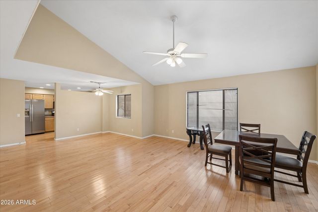 4742 W TOWNLEY Avenue, Glendale, AZ 85302