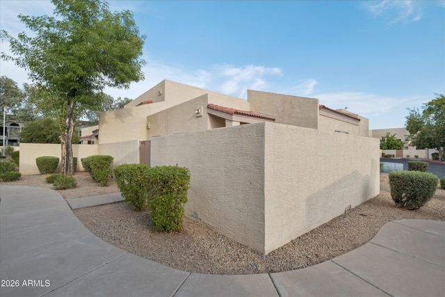 4742 W TOWNLEY Avenue, Glendale, AZ 85302