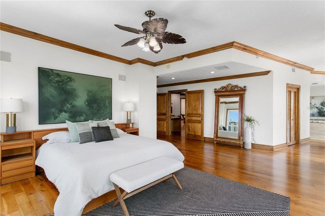 288 BEACH DRIVE NE PH-2A, St Petersburg, FL 33701