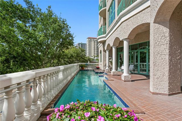 288 BEACH DRIVE NE PH-2A, St Petersburg, FL 33701