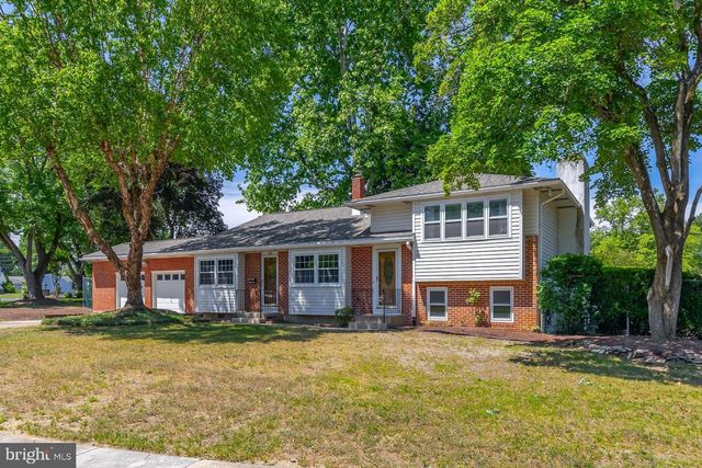 428 WEDGEWOOD DR, Blackwood, NJ 08012