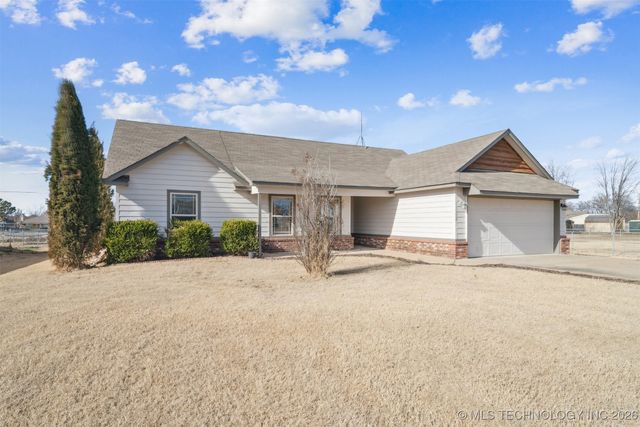 11738 N 194th East Avenue, Collinsville, OK 74021